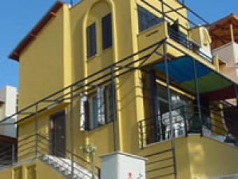 G&uuml;lay Eşim Kusadasi